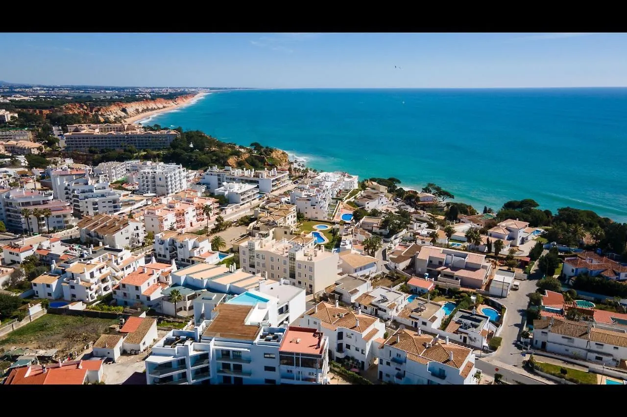 Stunning 3 Bdr Flat W/ Rooftop Pool By Lovelystay Albufeira 0*,  Portugal